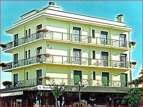 Hotel Helvetia Eraclea Mare Bagian luar foto