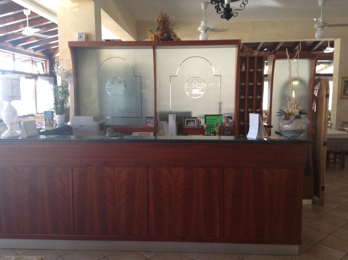 Hotel Helvetia Eraclea Mare Bagian luar foto